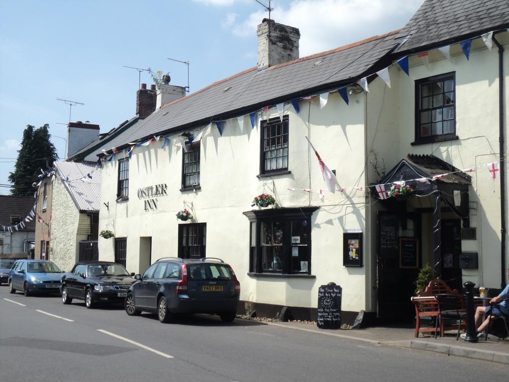 Ostler Inn Uffculme Exterior foto